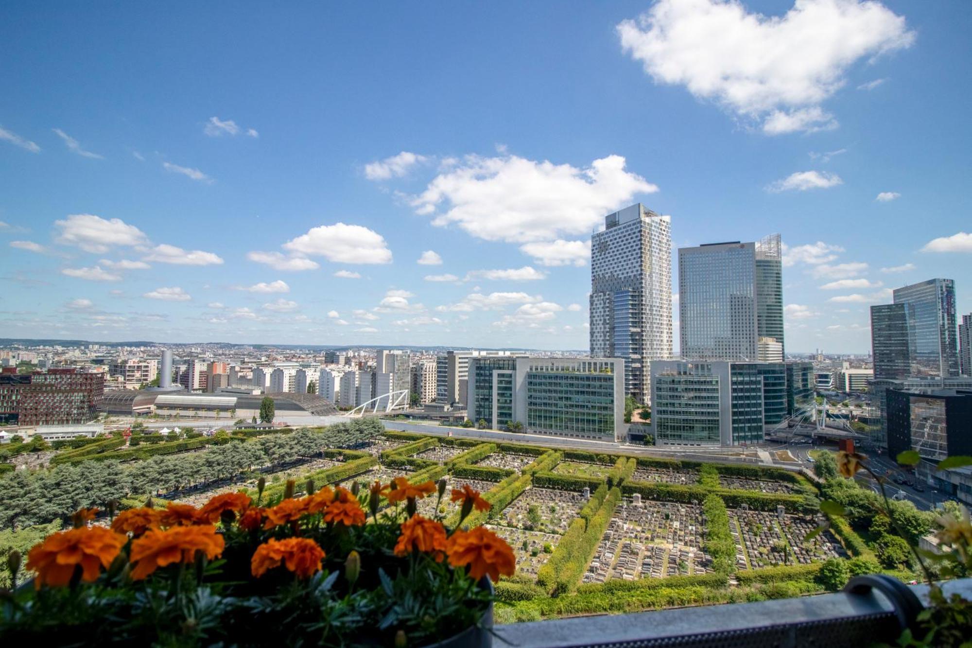 Luxury 2 Rooms Apartment With Balcony 쀼또 외부 사진