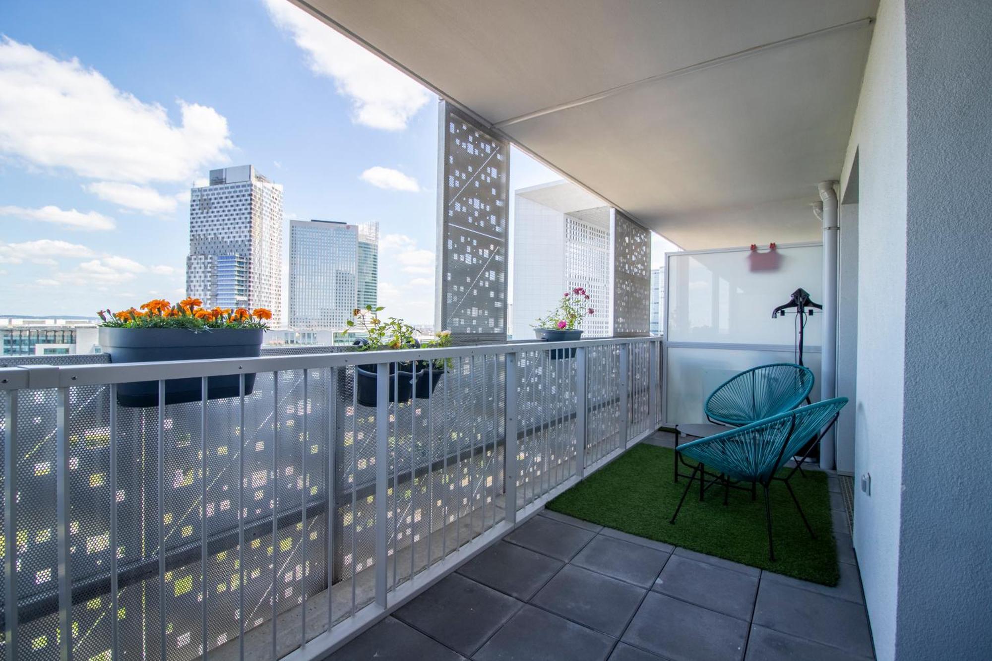 Luxury 2 Rooms Apartment With Balcony 쀼또 외부 사진
