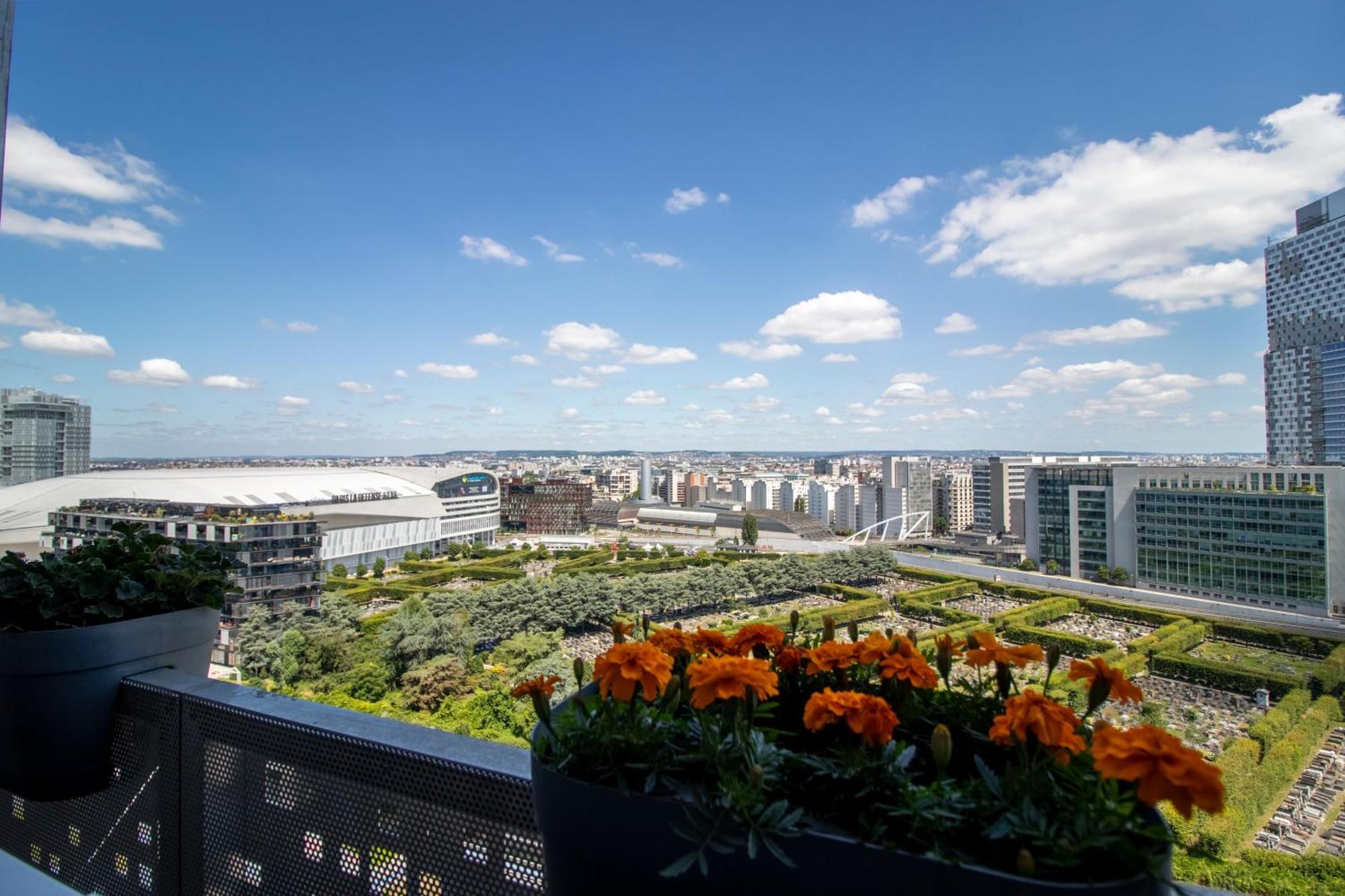 Luxury 2 Rooms Apartment With Balcony 쀼또 외부 사진